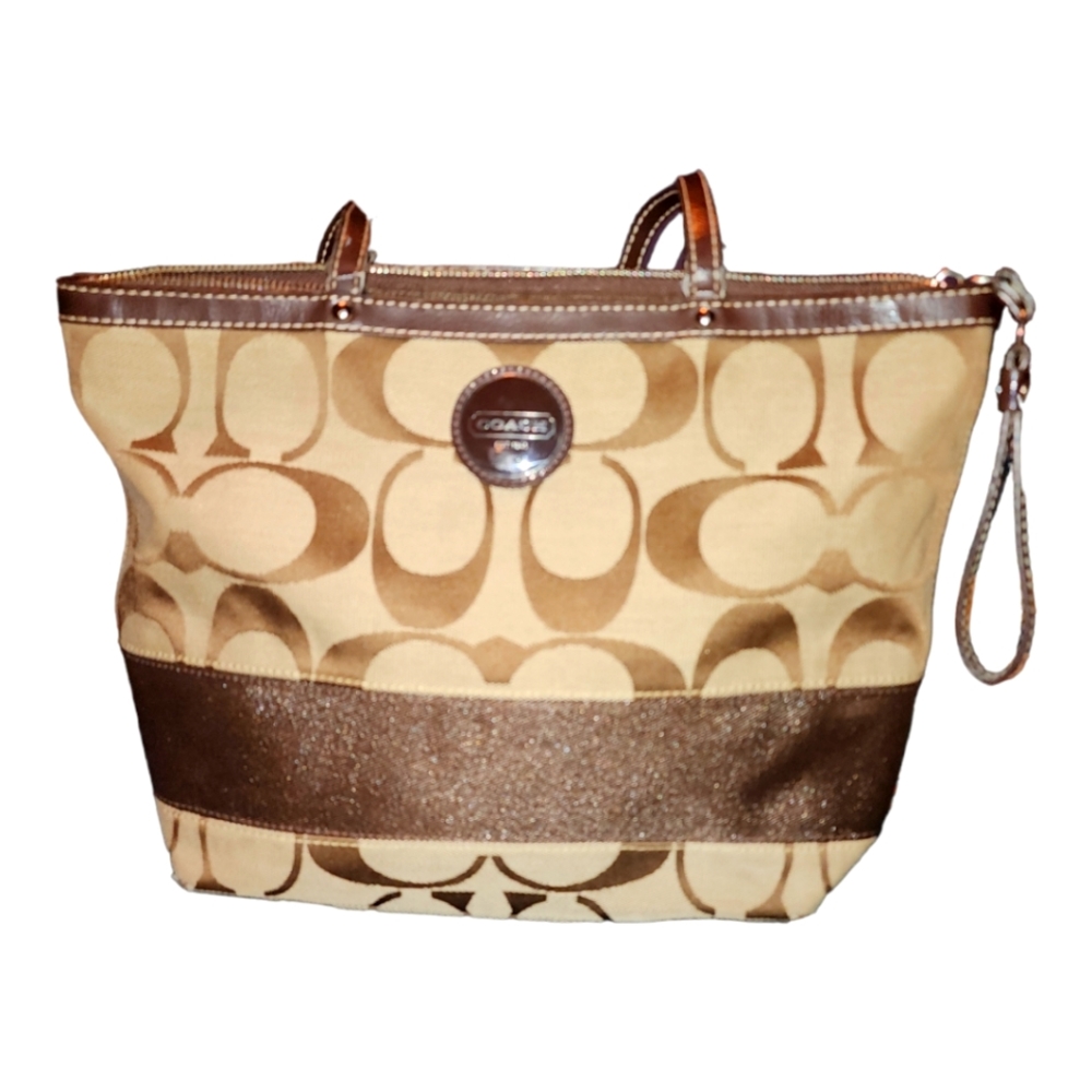 Coach F17433 Series Shoulder Bag